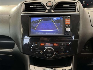 2012 Nissan Serena - Thumbnail