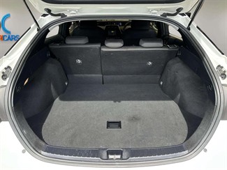 2020 Toyota Prius - Thumbnail