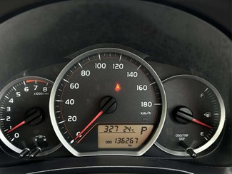 2012 Toyota Vitz - Thumbnail