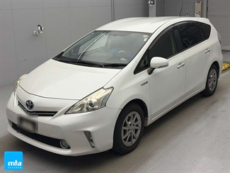 2014 Toyota Prius - Thumbnail