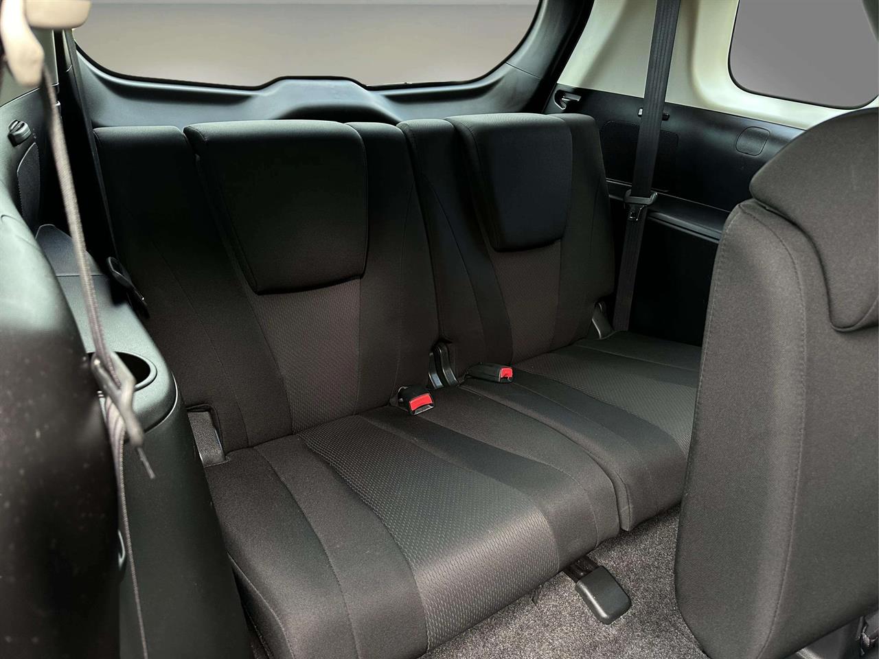 2017 Mazda Premacy