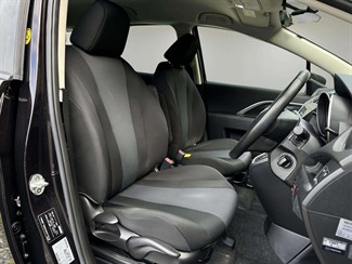 2017 Mazda Premacy - Thumbnail