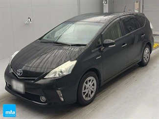2014 Toyota Prius - Thumbnail