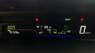 2014 Toyota Prius - Thumbnail