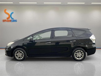 2014 Toyota Prius - Thumbnail