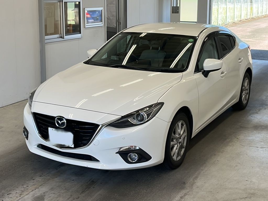 2013 Mazda Axela