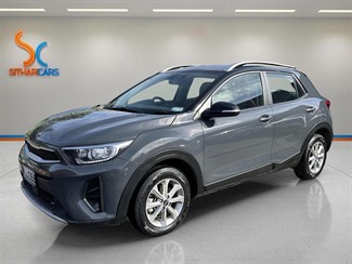 2021 Kia Stonic - Thumbnail