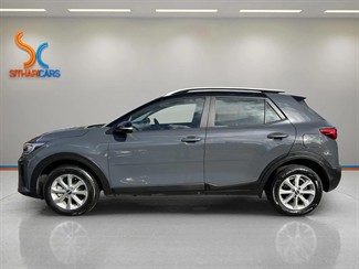 2021 Kia Stonic - Thumbnail