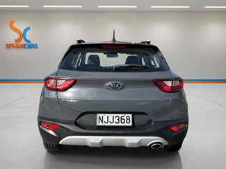 2021 Kia Stonic - Thumbnail