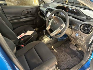 2015 Toyota AQUA - Thumbnail