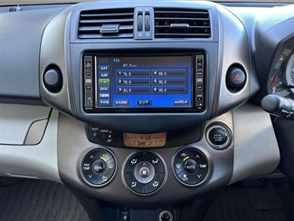 2008 Toyota VANGUARD - Thumbnail