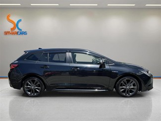 2020 Toyota Corolla - Thumbnail