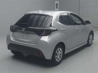 2021 Toyota Yaris - Thumbnail