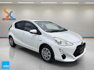 2016 Toyota AQUA - Thumbnail