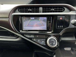 2016 Toyota AQUA - Thumbnail