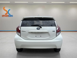 2016 Toyota AQUA - Thumbnail
