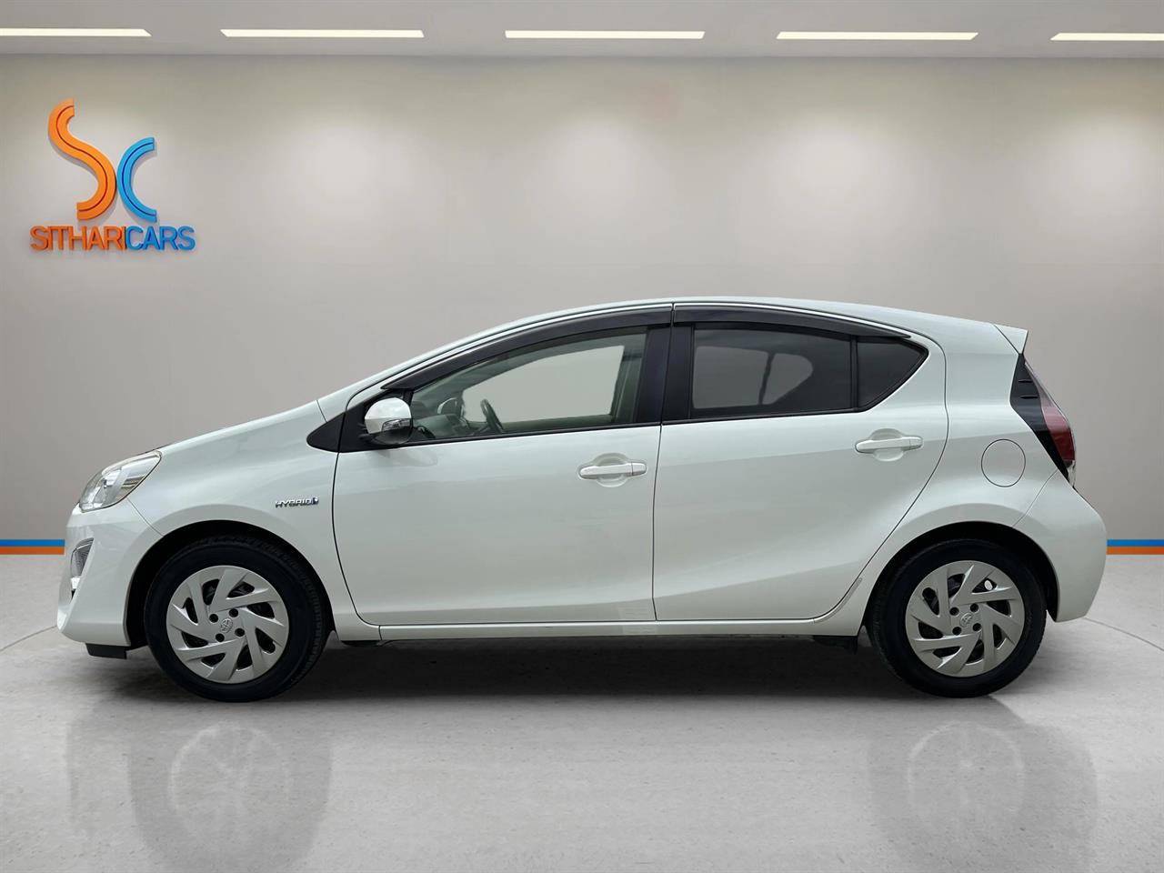 2016 Toyota AQUA