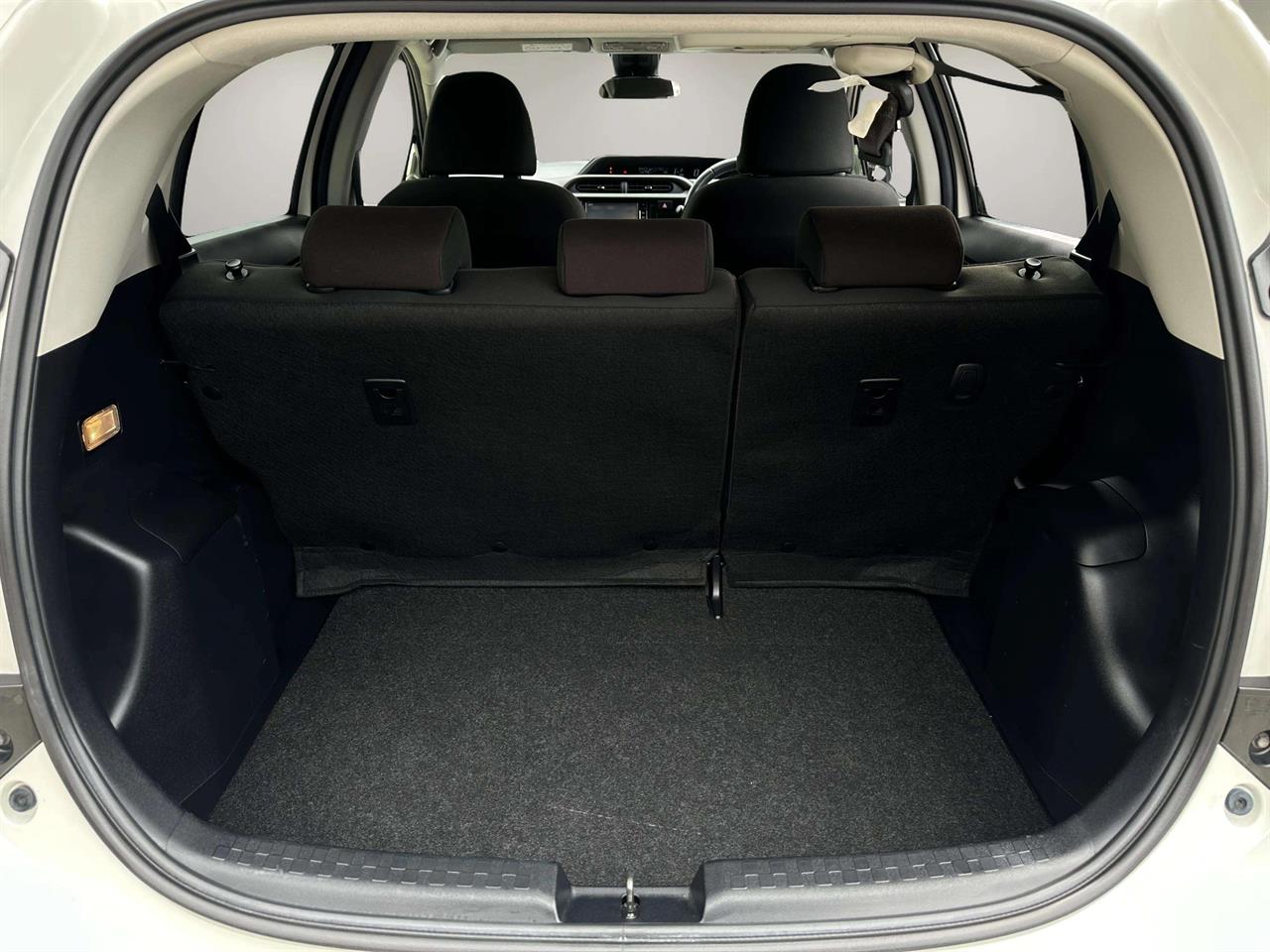 2016 Toyota AQUA