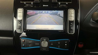 2017 Nissan Leaf - Thumbnail