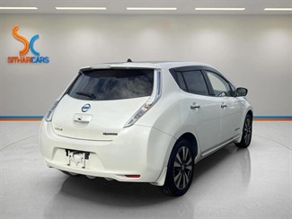2017 Nissan Leaf - Thumbnail
