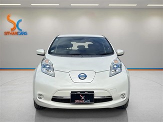 2017 Nissan Leaf - Thumbnail