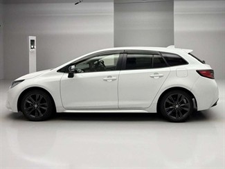 2021 Toyota Corolla - Thumbnail