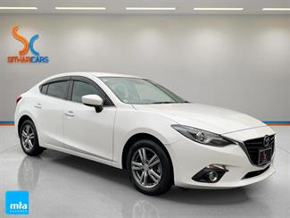 2015 Mazda Axela - Thumbnail