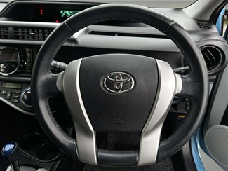 2012 Toyota AQUA - Thumbnail