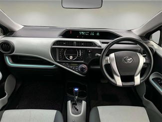 2012 Toyota AQUA - Thumbnail