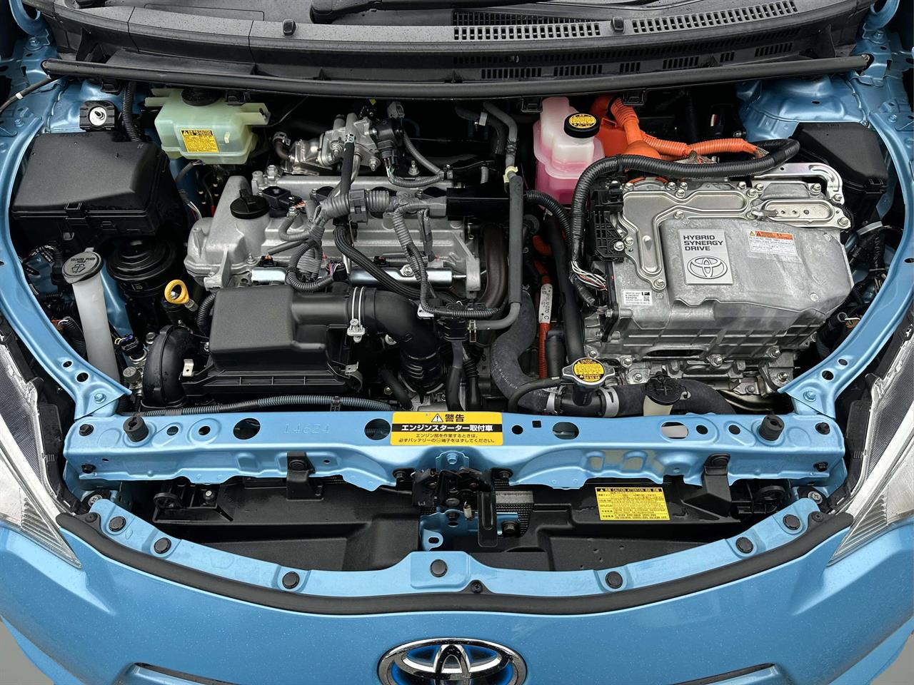 2012 Toyota AQUA