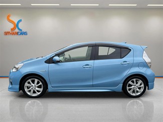 2012 Toyota AQUA - Thumbnail