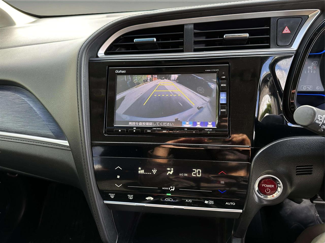 2017 Honda SHUTTLE