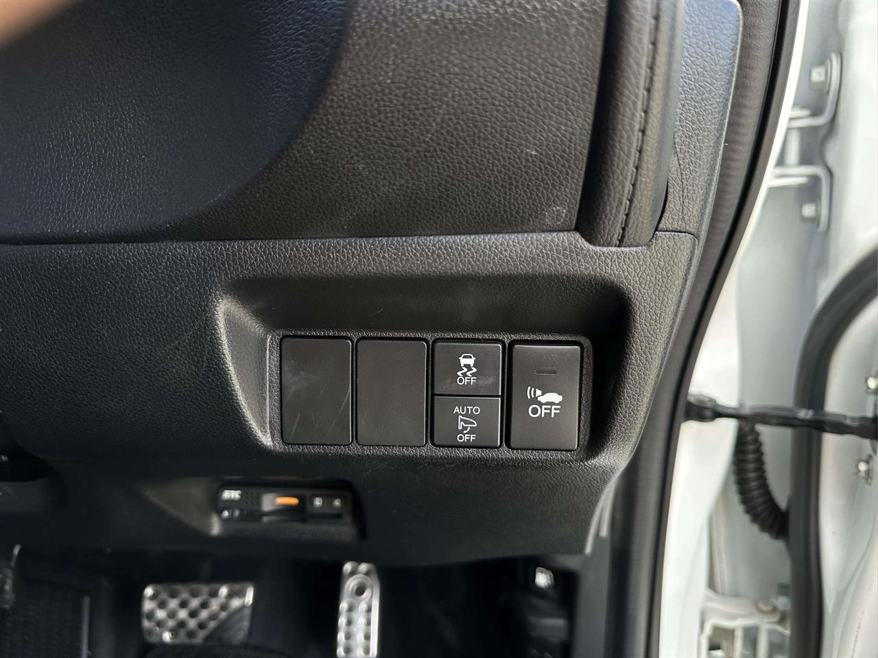 2017 Honda SHUTTLE