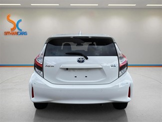 2020 Toyota AQUA - Thumbnail