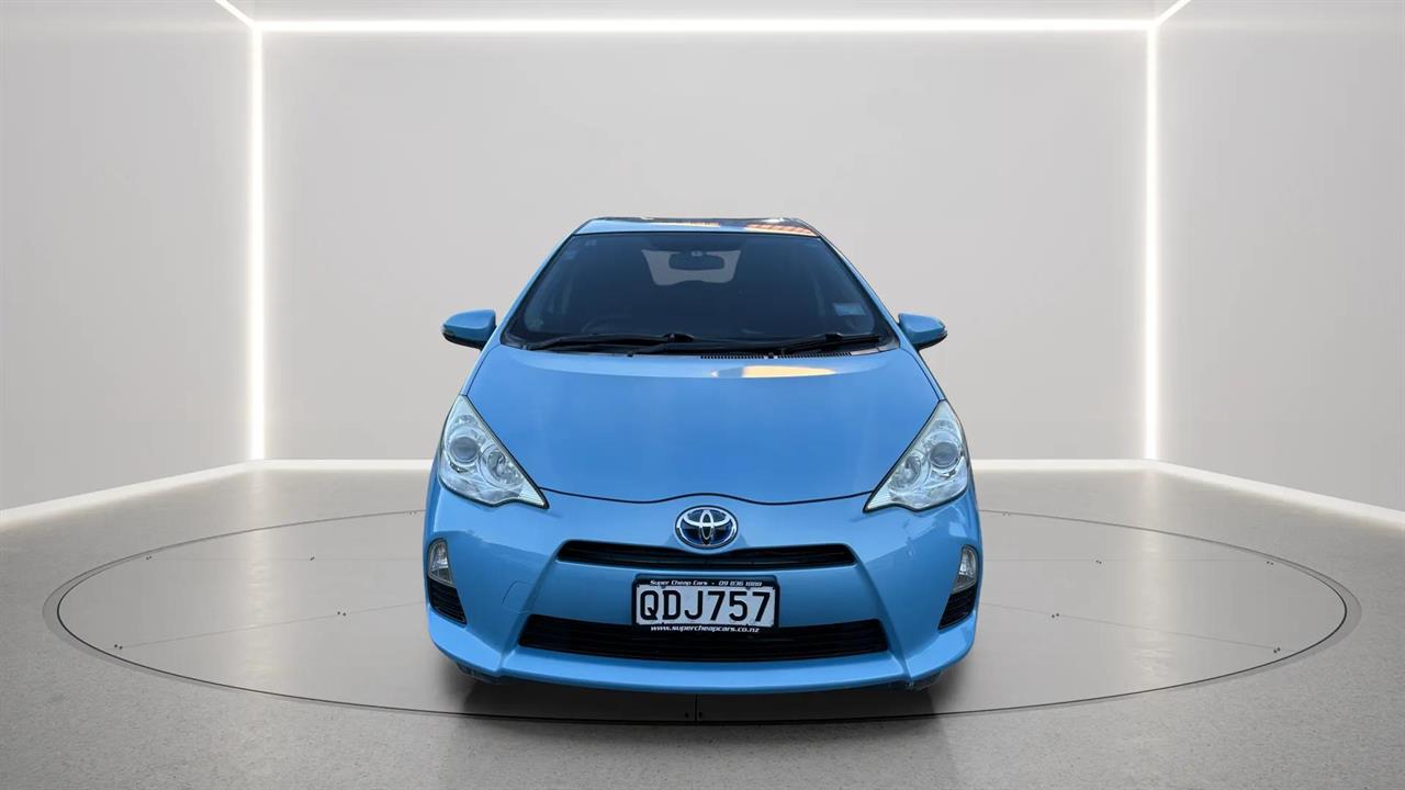 2014 Toyota AQUA