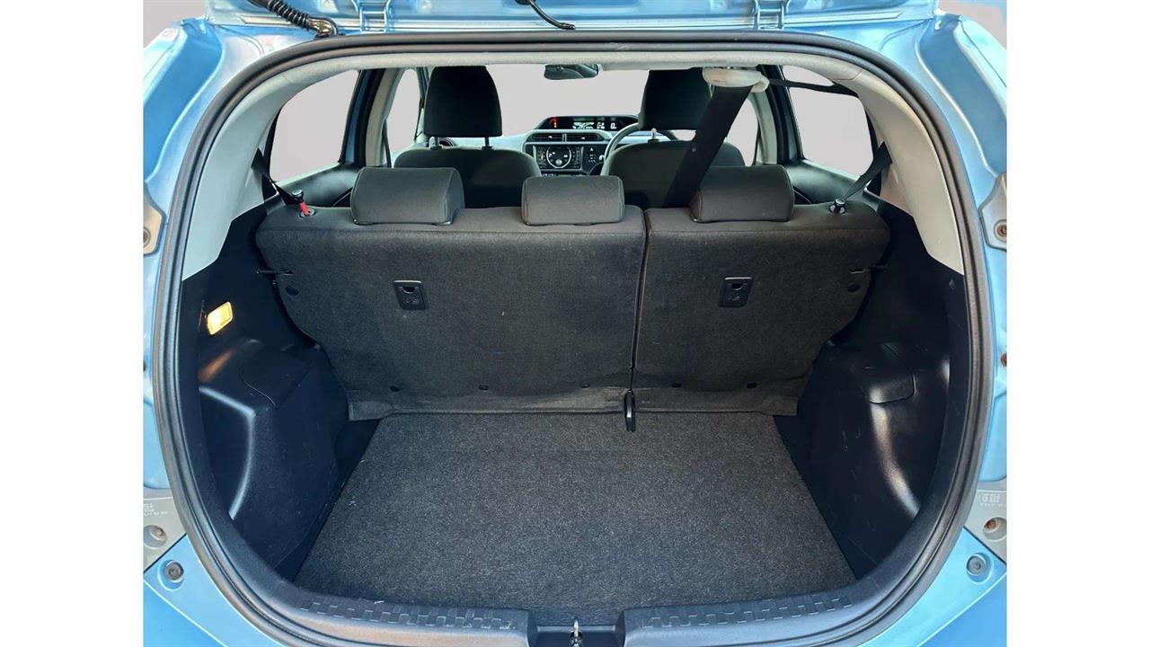 2014 Toyota AQUA
