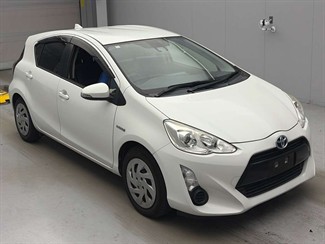 2016 Toyota AQUA - Thumbnail