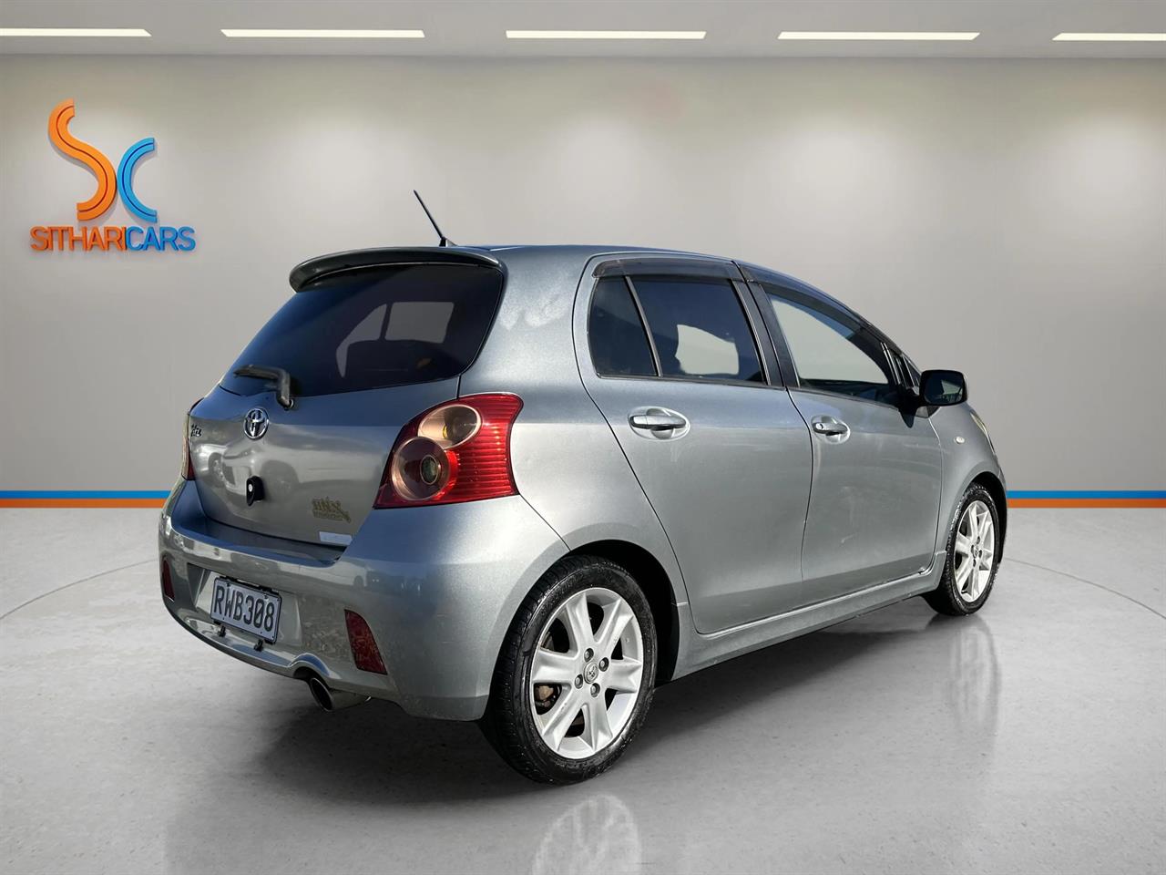 2006 Toyota Vitz
