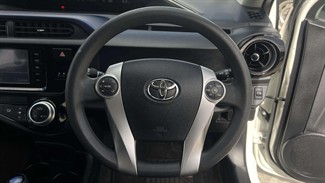 2015 Toyota AQUA - Thumbnail