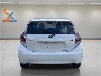 2015 Toyota AQUA - Thumbnail