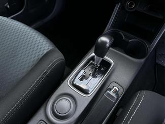 2014 Mitsubishi Outlander - Thumbnail