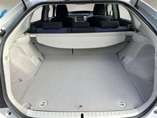 2013 Toyota Prius - Thumbnail