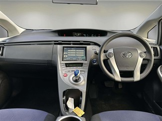 2013 Toyota Prius - Thumbnail