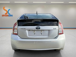2013 Toyota Prius - Thumbnail