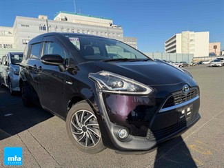 2018 Toyota Sienta - Thumbnail