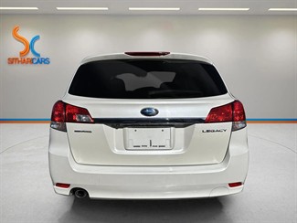 2013 Subaru Legacy - Thumbnail