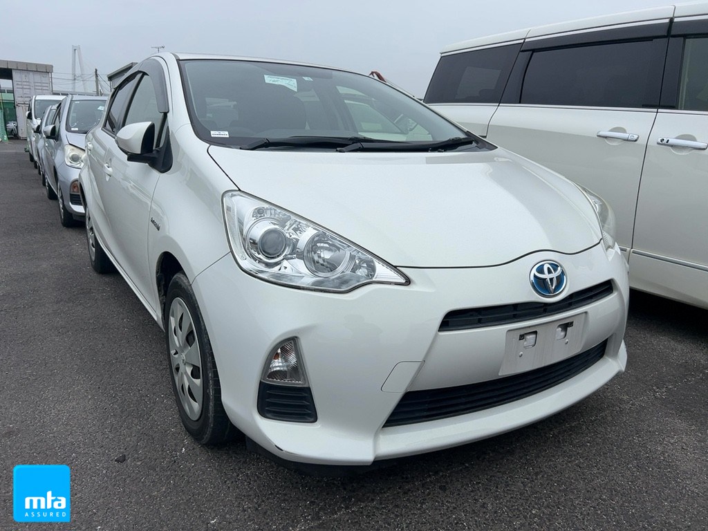 2014 Toyota AQUA