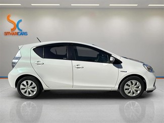 2014 Toyota AQUA - Thumbnail