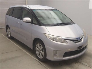 2012 Toyota Estima - Thumbnail