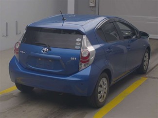2012 Toyota AQUA - Thumbnail